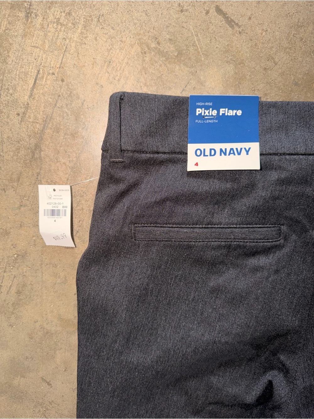 NWT Old Navy High Rise Pixie Flare Dress Pants Gray Size 4 Secret Smooth - Picture 8 of 9